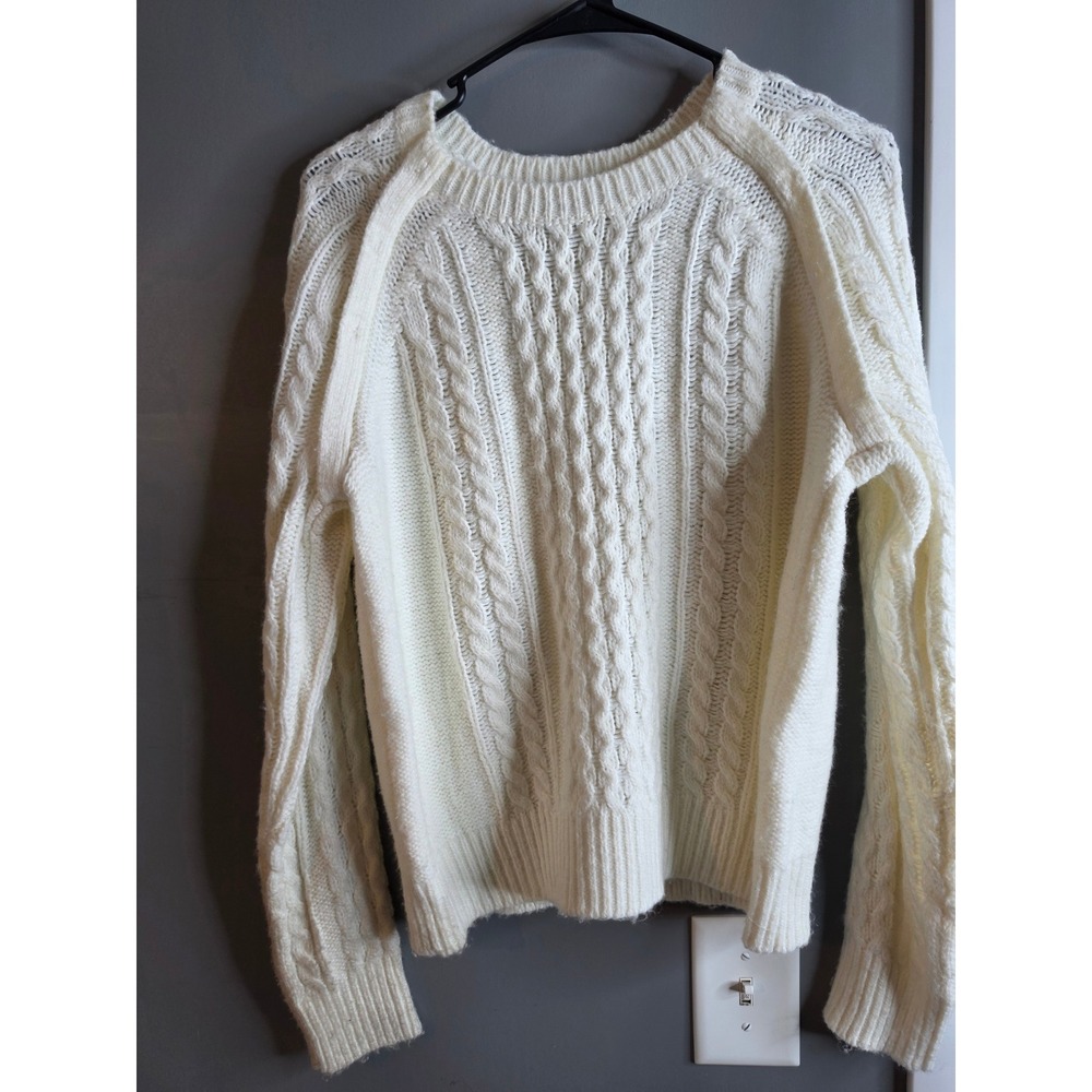 Ann Taylor Cream White Cable Knit Crewneck Sweater Medium Long Sleeve Pullover
